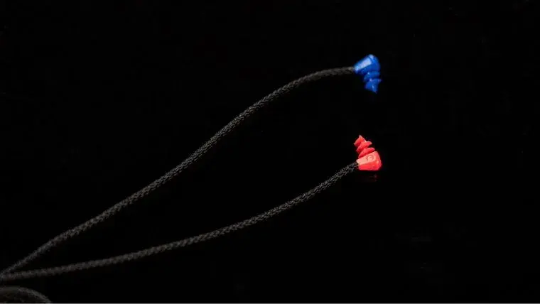 Custom EarPlug Screw-In Lanyard