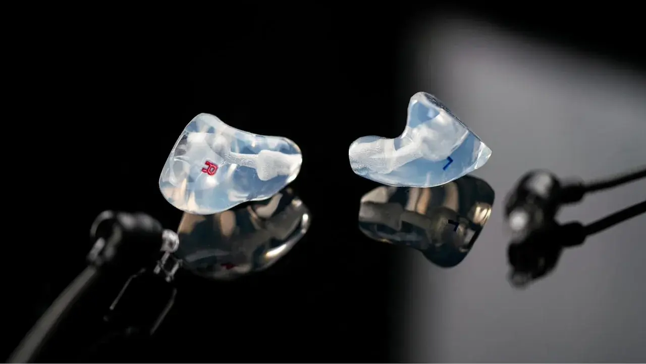 The custom Clarity Aloft adapter — studio shot on a clean backdrop